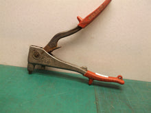 Marson Blue Point HP-2 Rivet Gun missing 2 tips
