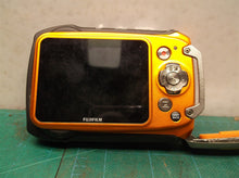 Fujifilm FinePix X Series XP170 ~14.2MP 5x Zoom ~ Digital Camera - Orange