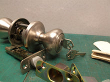 Kwikset door knob with keys missing some hardware