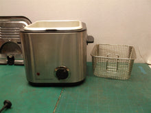 Cooks Essentials 1.5 Qt. Electric Immersion Deep Fryer With Lid no handle or pow