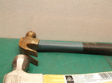 Lot of 2 claw hammers