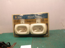 GE 15528 Halogen 2 Light Puck Linkable Starter Kit - 2 Lights - 25 Watt Bulbs