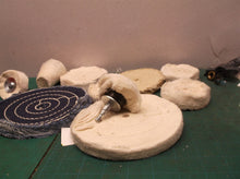 assorted lot of Ryobi buffing & polishing pads