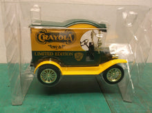Die Cast Gearbox Limited Coin Bank 1912 Ford Crayola Truck limited edition
