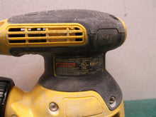 DEWALT DWE6423 5 in. Variable Speed Random Orbital Sander sn:907947