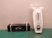 jp and co titanium microneedle derma roller system