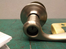 Kwikset Downtown Low Profile Single square Deadbolt with Smart Key Technology *m