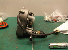 12V Universal Windshield Washer Pump Kit With Jet Button Switch for Classic Cars