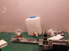 12V Universal Windshield Washer Pump Kit With Jet Button Switch for Classic Cars