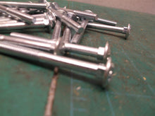 lot of 21 2 1/2 x 1/2 Carriage bolts