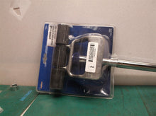 MARSHALLTOWN Extension Roller is used for rolling laminate and other floor cover