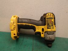 Dewalt DC825 1/4 18v Cordless Compact Impact Driver TOOL ONLY b381bh
