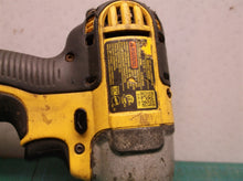 Dewalt DC825 1/4 18v Cordless Compact Impact Driver TOOL ONLY b381bh
