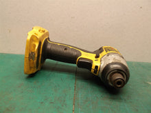 Dewalt DC825 1/4 18v Cordless Compact Impact Driver TOOL ONLY b381bh