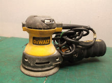 DEWALT DW423 Variable Speed Random Orbit Sander 934710
