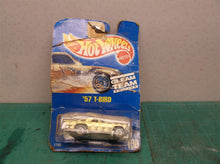 Hot Wheels "57 t-bird collection number 190