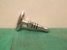 Wine stopper & cork screw