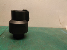 lot of 2 vacuum couplings 3.5x2x2 and 1 tube 14x2x2