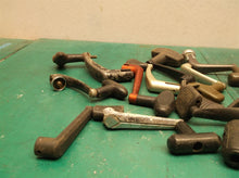 lot of 12 medium reel handles no shaft