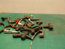 lot of 12 medium reel handles no shaft