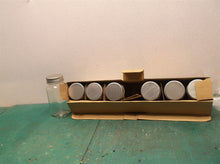 7pcs Glass Jars Lid Spice Herb Seasoning Condiment Storage Container Dispensers
