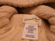 Universal Thread Beanie beige