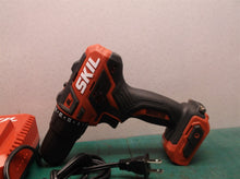 no battery SKIL PWR CORE 12-volt 1/2-in Brushless Cordless Drill s/n 132039533 C