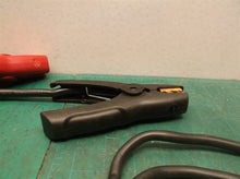 Battery clamps for a 1000 PEAK AMP PORTABLE POWER WITH AIR COMPRESSOR