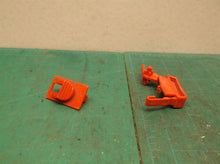 button 664129-001 and trigger #661127-001 off Craftsman Bushwacker Hedge Trimmer
