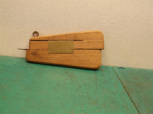 Jackson rapid rug knitter wood shuttle punch tool rug hooking needle