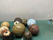 lot of Decorative Ornamental balls for use in art & crafts
