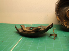 02-10 SUZUKI OZARK 250 REAR BACK BRAKE DRUM ASSEMBLY and misc parts