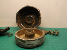 02-10 SUZUKI OZARK 250 REAR BACK BRAKE DRUM ASSEMBLY and misc parts