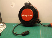 Snap-on R2-kb2fls 30' 125v Retractable Extension Cord *mississing mounting brack