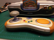 VTech VSmile Motion Learning System Console w/ 2 Controllers & 10 Games - B16 *m