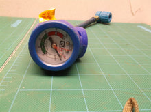A/C Recharge Reusable R-134a Gauge and Hose