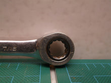 husky 7/16 in. 12-Point SAE Ratcheting Combination Wrench