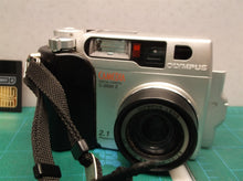 Olympus CAMEDIA C-2000 Zoom 2.1MP Digital Camera doesn't turn on