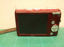 Nikon Coolpix L20 Digital Camera 10 MP Dark Red Compact Works With 2GB Mem Card
