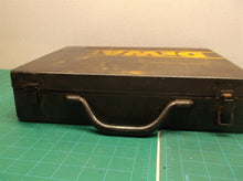Dewalt metal 13.5x10.5x3 box