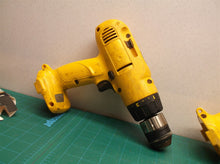Lot of 2 Dewalt DW952 / 3/8" 9.6v Drill DW952 tool only