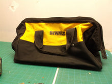 Dewalt N501179 Soft Tool Bag 17 x 12 x 11 Inch With 9 Pockets