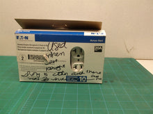 Box of 10 Eaton 20A Commercial Duplex Outlet white BR20LA-10-LW