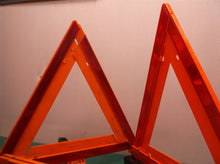 Cortina 95-03-009 3 Piece Triangle Warning Kit