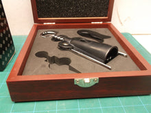 OGGI New 2 Piece Wine Set Corkscrew, Foil Cutter, in Mahogany Box