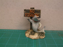 No Fishing fishtank decor