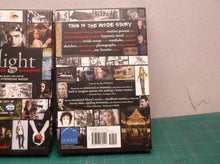 (2)Twilight: Director's Notebook: The Story of How We Made the Movie