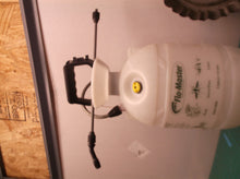 FLO-MASTER 2 gal. capacity pump sprayer