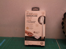 Finishing Touch Flawless Dermaplane Glo - White