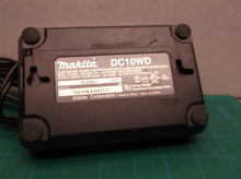 DC10WD Battery Charger 10.8V 12V quick charger